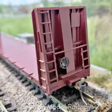 Load image into Gallery viewer, Roundhouse - 60' Bulkhead Flat Cars - 1315 - Southern Pacific - HO Scale