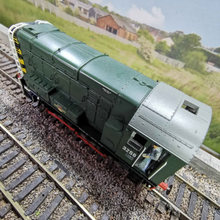 Load image into Gallery viewer, Hornby Class 08 BR 0-6-0 Diesel Electric Shunter - Weathered BR Green - No. 3256 - OO Gauge - DCC Fitted