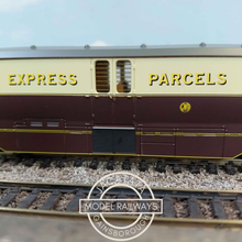 Load image into Gallery viewer, Hornby - R30384 - Railroad Plus - Enhanced Livery - GWR - Bo-Bo - No.34 - Express Parcels Railcar - Diesel Locomotive - OO Gauge - DCC Ready