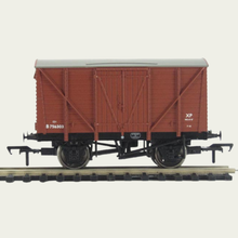 Load image into Gallery viewer, Bachmann Branchline - 38-160B - 12T Planked Ventilated Van - BR Bauxite (Early) Livery - B756303 - OO Gauge