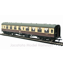 Load image into Gallery viewer, Bachmann - 39-054 - BR Mk1 -SO 2nd Class Open Coach - W3791 - BR WR Chocolate & Cream Livery - OO Gauge