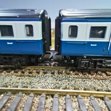 Load image into Gallery viewer, Hornby - 2 Car Unit - HST Inter City 125 - Power and Dummy Car - No.s. 43010 & 43011 - OO Gauge