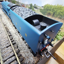 Load image into Gallery viewer, Hornby Railroad Class LNER A4 Locomotive - Mallard - No. 4468 - OO Gauge - TTS Sound
