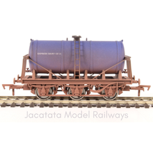 Load image into Gallery viewer, Dapol - 4F-031-010 - 6 Wheel Milk Tanker - Express Dairy - Weathered - OO Gauge