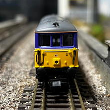 Load image into Gallery viewer, DAPOL ND006 CIlass 73 South West Locomotive - Battle Of Britain 50th Anniversary - No. 73109 - N Gauge