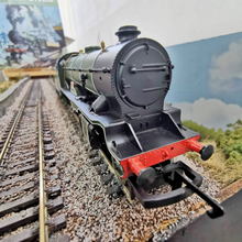 Load image into Gallery viewer, Hornby Railroad SR 4-4-0 Schools Class - 'Dover' - OO Gauge - DCC Ready