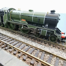 Load image into Gallery viewer, Hornby Railroad SR 4-4-0 Schools Class - 'Dover' - OO Gauge - DCC Ready