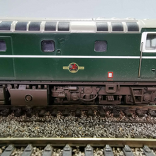 Load image into Gallery viewer, Heljan Class 26/0 - Weathered BR Green - Locomotive - No. D5312 - OO Gauge - DCC Sound
