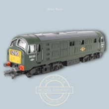 Load image into Gallery viewer, Hornby - R338 - Class 29 - Diesel Locomotive - BR Green - D6103 - OO Gauge - DCC Ready