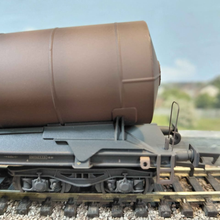 Load image into Gallery viewer, Dapol - 4F-027-019 I - CA - Silver Bullet - Bogie Tank Wagon - Ermewa Livery - 33 87 7898 024 7 - Weathered - OO Gauge