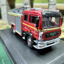 Load image into Gallery viewer, Oxford Diecast - MAN - Avon Fire & Rescue Engine - 1:76 Scale