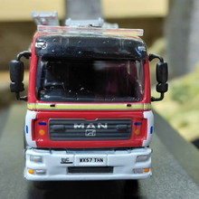 Load image into Gallery viewer, Oxford Diecast - MAN - Avon Fire & Rescue Engine - 1:76 Scale
