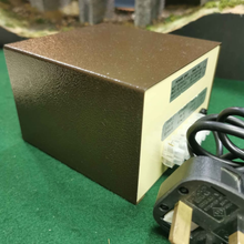 Load image into Gallery viewer, Gaugemaster Model 'D' Dual Track Controller.