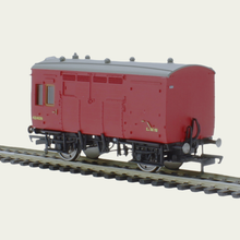 Load image into Gallery viewer, Hornby - R6678A - LMS Horse Box - LMS Crimson - No.42409 - OO Gauge