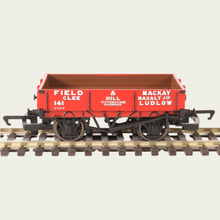 Load image into Gallery viewer, Hornby - R6804 - Three Plank Open Wagon - Field and Mackay, Ludlow - No.141 - OO Gauge