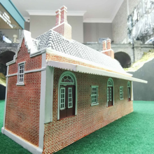 Load image into Gallery viewer, Horny Hobbies 2010 - Model of Skale Regis Station Building - OO Gauge