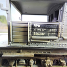 Load image into Gallery viewer, Bachmann - 25T Queen Mary - Stone Barrier - Brake Van - Weathered - OO Gauge