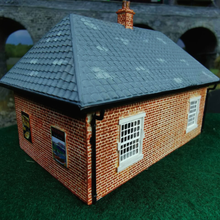 Load image into Gallery viewer, Hornby Hobbies Ltd - 2010 - Waiting Room - OO Gauge