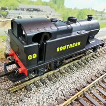 Load image into Gallery viewer, Hornby 00 Gauge R2264 Southern 0-4-0T Industrial Steam Locomotive &quot;9&quot;
