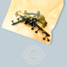 Load image into Gallery viewer, MTL - Micro Trains - 110060 - General Service Tank Car - Southern Railway Livery - 995006 - With Detailing Pack - N Gauge
