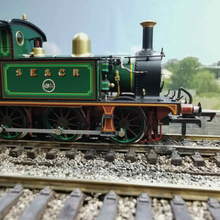 Load image into Gallery viewer, Hatton&#39;s - SECR P Class 0-6-0T Locomotive - No. 178 - In SE&amp;CR Full Lined Green (With Brass) - DCC Ready - 00 Gauge
