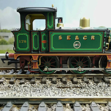 Load image into Gallery viewer, Hatton&#39;s - SECR P Class 0-6-0T Locomotive - No. 178 - In SE&amp;CR Full Lined Green (With Brass) - DCC Ready - 00 Gauge
