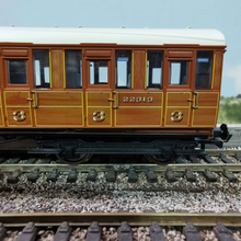 Load image into Gallery viewer, R4518A LNER Gresley Suburban 3rd Class Brake Coach - No. 22313 - Hornby - OO Gauge
