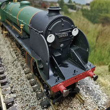 Load image into Gallery viewer, Hornby BR 4-6-0 Class N15 Locomotive - Renumbered and Re-named - No. 30453 - DCC Ready - OO Gauge
