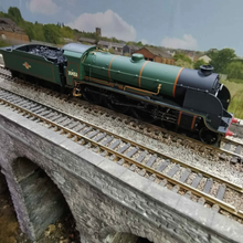 Load image into Gallery viewer, Hornby BR 4-6-0 Class N15 Locomotive - Renumbered and Re-named - No. 30453 - DCC Ready - OO Gauge
