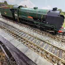 Load image into Gallery viewer, Hornby - Remodelled - Schools Class 4-4-0 in BR Green with Late Crest - Renumbered - No. 30902 - OO Gauge
