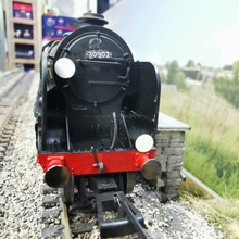Load image into Gallery viewer, Hornby - Remodelled - Schools Class 4-4-0 in BR Green with Late Crest - Renumbered - No. 30902 - OO Gauge

