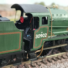 Load image into Gallery viewer, Hornby - Remodelled - Schools Class 4-4-0 in BR Green with Late Crest - Renumbered - No. 30902 - OO Gauge
