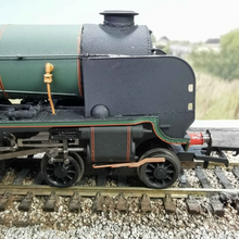 Load image into Gallery viewer, Hornby Schools Class 8P Locomotive - Brighton - in BR Green - No. 30915 - OO Gauge - DCC Fitted
