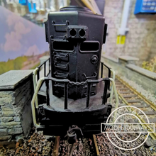 Load image into Gallery viewer, Atlas - GP40 - Diesel Locomotive - No. 3101 - HO Gauge - 1:87 Scale - Analogue
