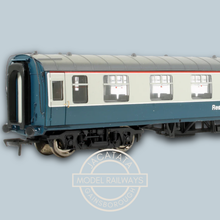 Load image into Gallery viewer, Bachmann - Branchline - 39-250 - BR Mk1 - RFO Restaurant Car - BR Blue &amp; Grey Livery - E3 - OO Gauge
