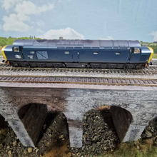 Load image into Gallery viewer, Class 40 Diesel Locomotive in BR Blue with Indicator Discs - No. 40029 - Weathered - Analogue - Bachmann - OO Gauge
