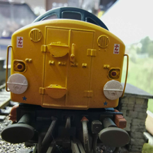 Load image into Gallery viewer, Bachmann - Class 40 Diesel Locomotive - Weathered BR Blue - Indicator Discs - No. 40081 - OO Gauge - Analogue
