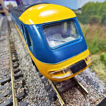 Load image into Gallery viewer, Hornby - 2 Car Unit - HST Inter City 125 - Power and Dummy Car - No.s. 43010 &amp; 43011 - OO Gauge

