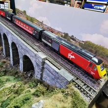 Load image into Gallery viewer, Class 43 Hornby Virgin 125 Three Car Set - OO Gauge - Analogue
