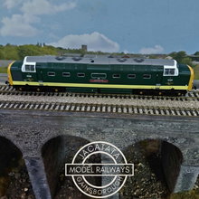 Load image into Gallery viewer, Bachmann - Branchline - 32-525A - Class 55 - The Kings Own Yorkshire Light Infantry - No. 55002 - British Rail Green Livery - OO Gauge - Analogue
