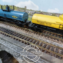 Load image into Gallery viewer, Double Bogied Oil Tankers - Rake of 5 - Various Liveries - HO Gauge

