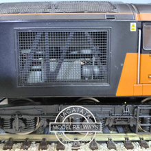 Load image into Gallery viewer, Hornby - Class 60 - Locomotive - Load Haul Livery - No. 60008 - OO Gauge - DCC Ready
