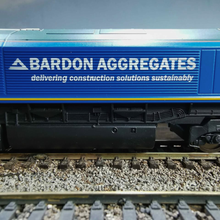 Load image into Gallery viewer, Hornby Freightliner Class 66 Locomotive - Bill Bolsover - Bardon Aggregates Livery - No. 66623 - 00 Gauge - DCC Ready

