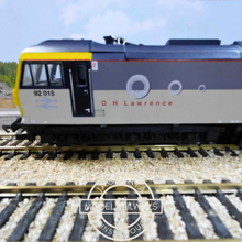 Load image into Gallery viewer, Lima - L204672a - Class 92 - Two Toned Railfreight Grey Livery - Electric Locomotive - D H Lawrence - Numbered 92 015 - OO Gauge - Analogue
