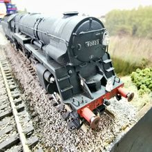 Load image into Gallery viewer, Hornby Late BR Class 9F - Crosti Boiler - Locomotive - No. 92023 - OO Gauge - DCC Ready
