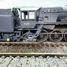 Load image into Gallery viewer, Hornby Late BR Class 9F - Crosti Boiler - Locomotive - No. 92023 - OO Gauge - DCC Ready
