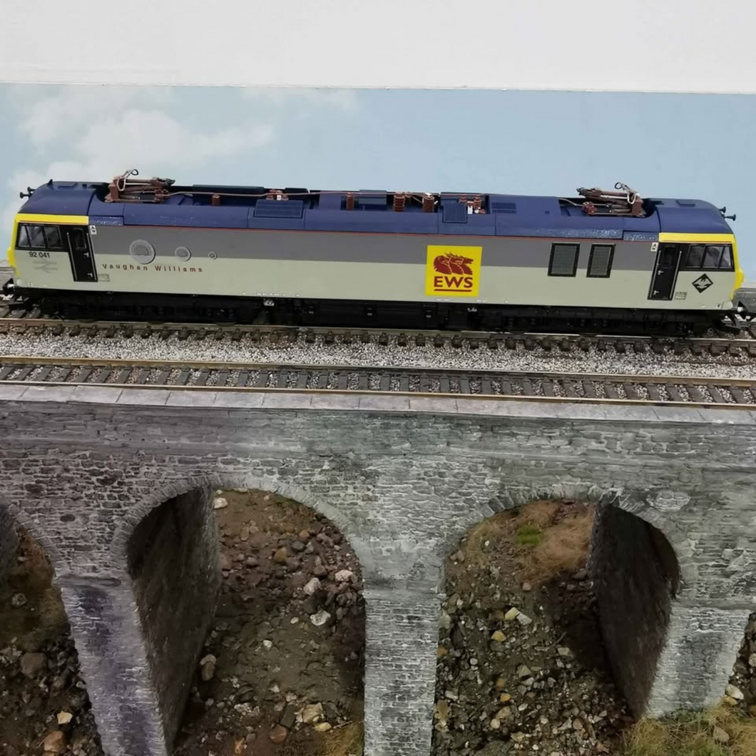 Lima Class 92 - 'Vaughan Williams' - OO Gauge - DCC Fitted