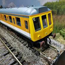 Load image into Gallery viewer, Hornby Railroad - Class 960 - Railtrack Sandite Unit - R30194 - No.960021 - DCC Ready - OO Gauge
