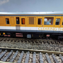 Load image into Gallery viewer, Hornby Railroad - Class 960 - Railtrack Sandite Unit - R30194 - No.960021 - DCC Ready - OO Gauge
