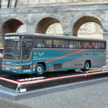 Load image into Gallery viewer, 1999 Corgi Original Omnibus - 43311 - Plaxton Premiere - Bassetts Coachways Ltd - 1:76 Scale  - OO Gauge
